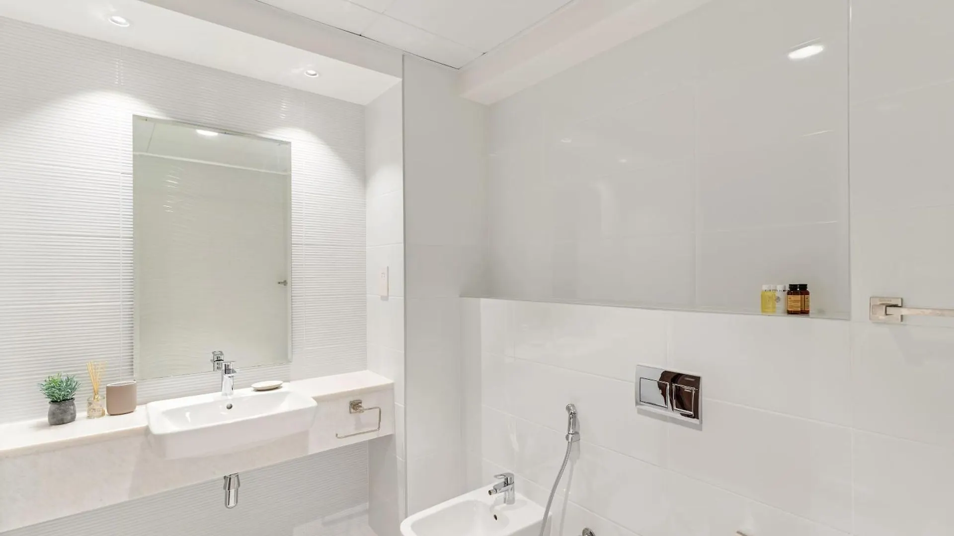 Silkhaus Luxury 2Bdr With Maid Room In Ajwan Towers Abu Dabi Birleşik Arap Emirlikleri