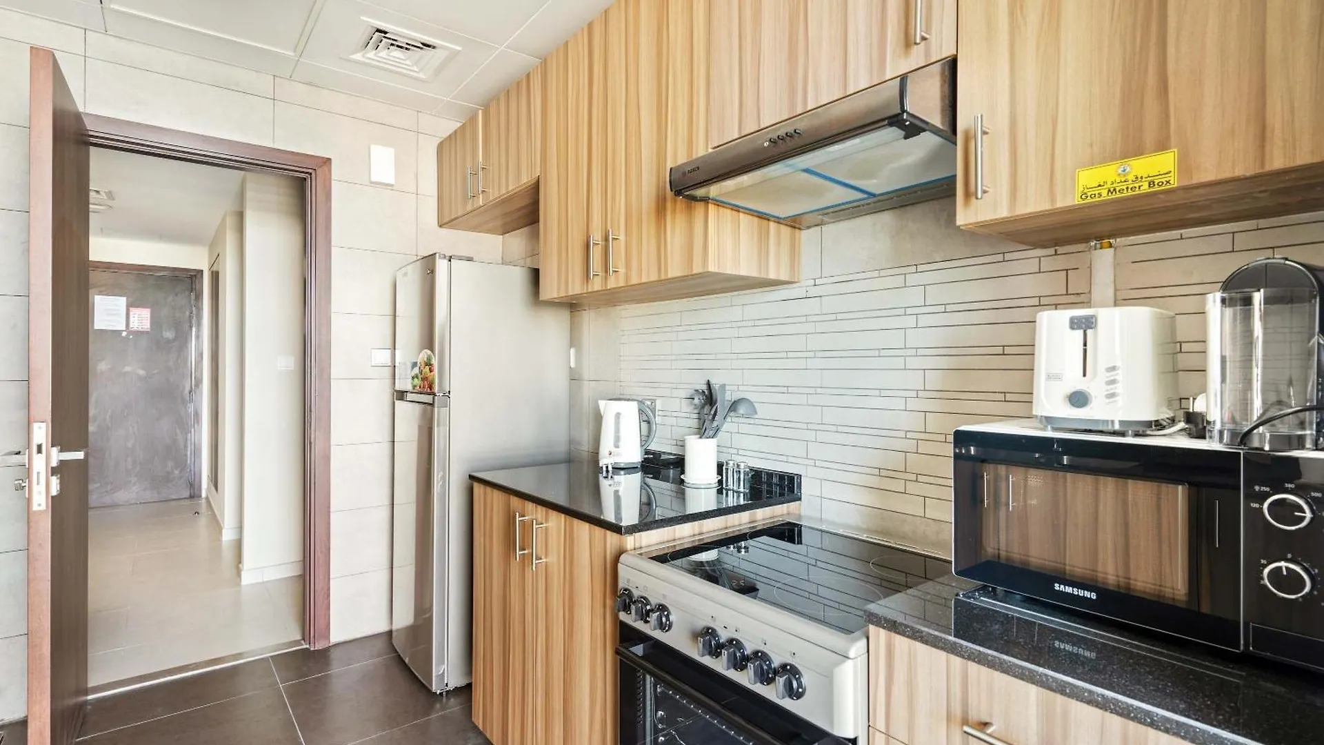 Daire Silkhaus Luxury 2Bdr With Maid Room In Ajwan Towers Abu Dabi